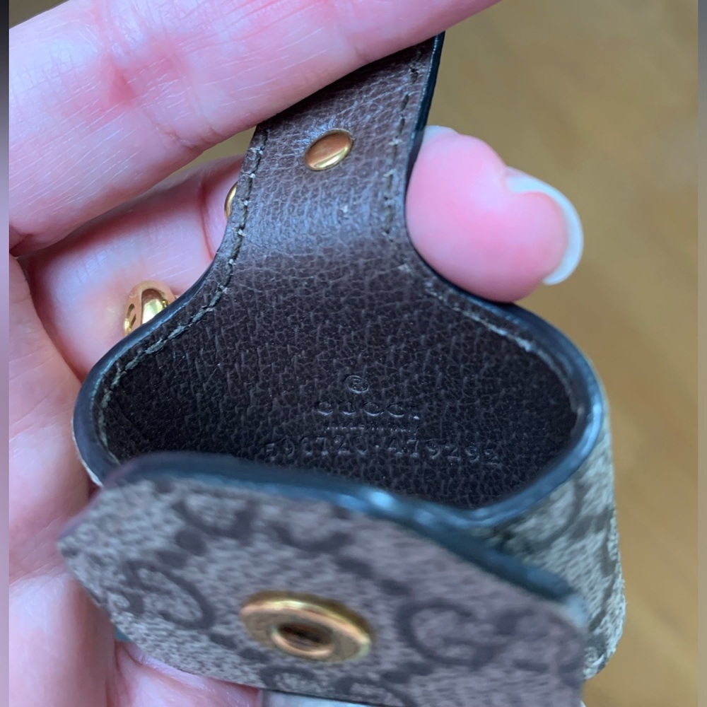 Gucci AirPod Case Cover Gen 1 & 2 Original Box, Dust Bag, and Booklet Like New - Picture 7 of 13